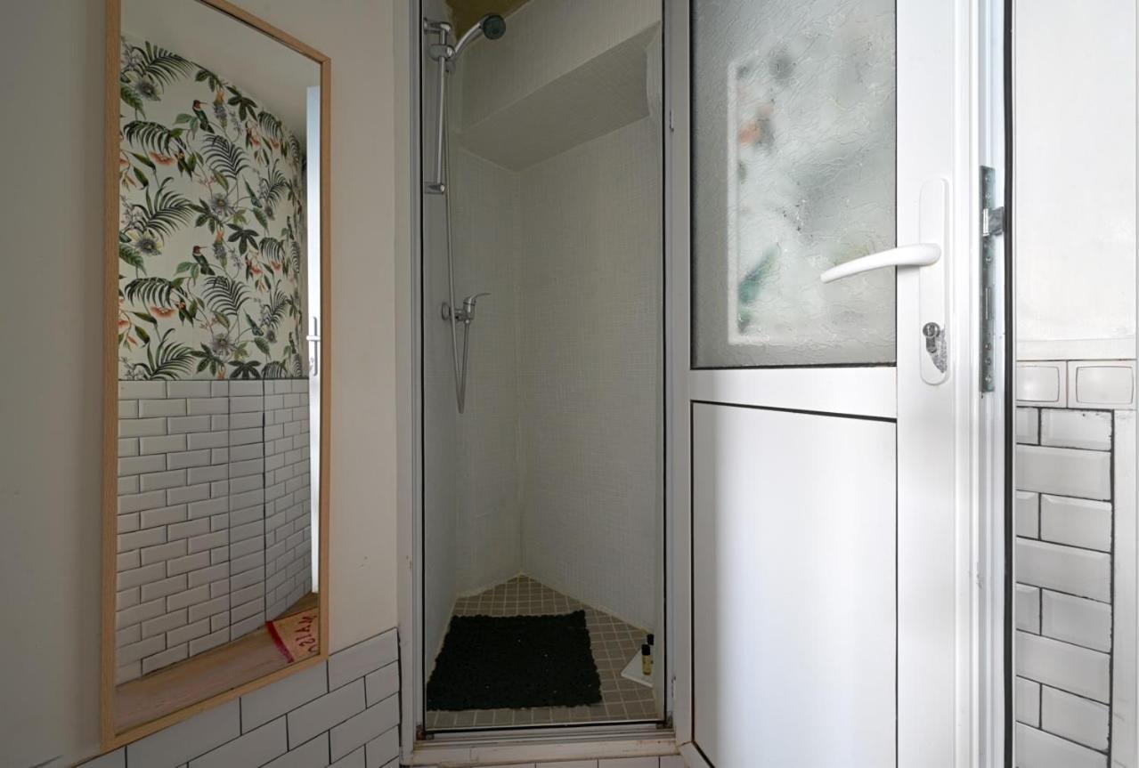 Cosy Renovated Studio In Heart Of Marais, Best Area To Discover In Parijs